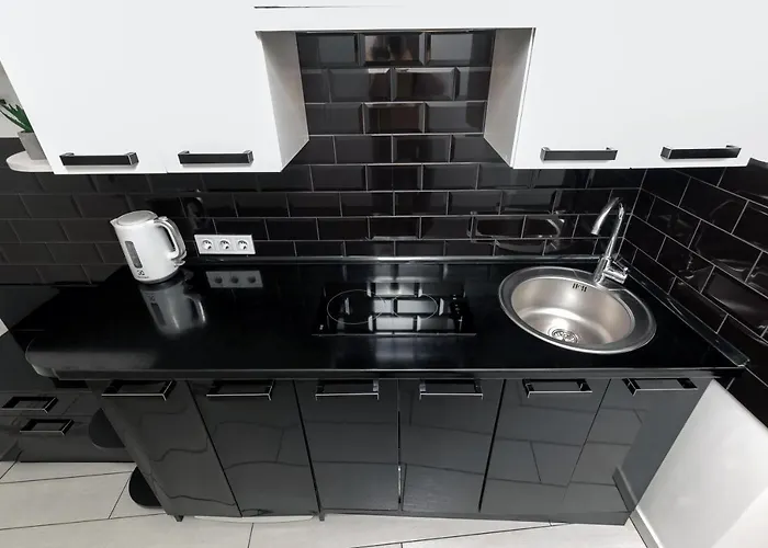 Leogrand On Udatnogo 4-2 *