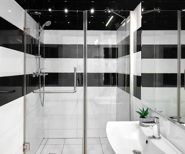 Leogrand On Udatnogo 4-2 *