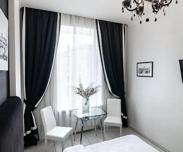 Leogrand On Udatnogo 4-2 Львів